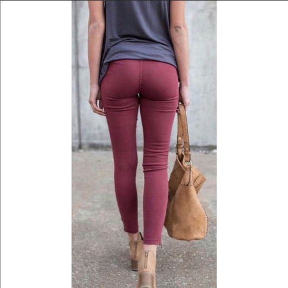 🛍SALE🎉 - Picture 3 of 8